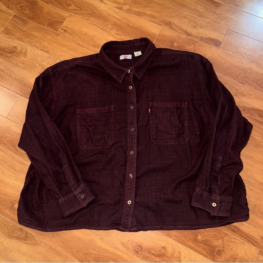 Levi's Burgundy Plaid Button Down Shirt
